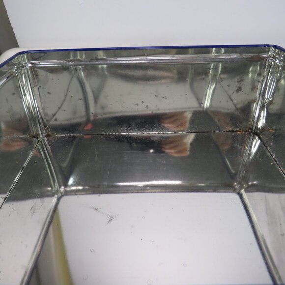 Castles of Europe metal tin royal blue with gold borders Vintage Delacre - Picture 7 of 11